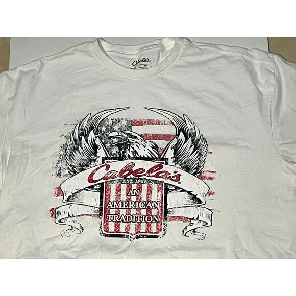 Cabela's shirt mens XL An American Tradition USA Flag short sleeve white - Picture 3 of 9